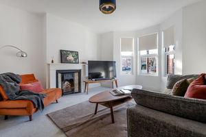 Photo 7- click for photo gallery